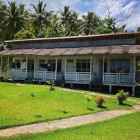 Pristine Paradise Dive Resort - Togean Islands, Una Una Pulau Unauna Exterior photo