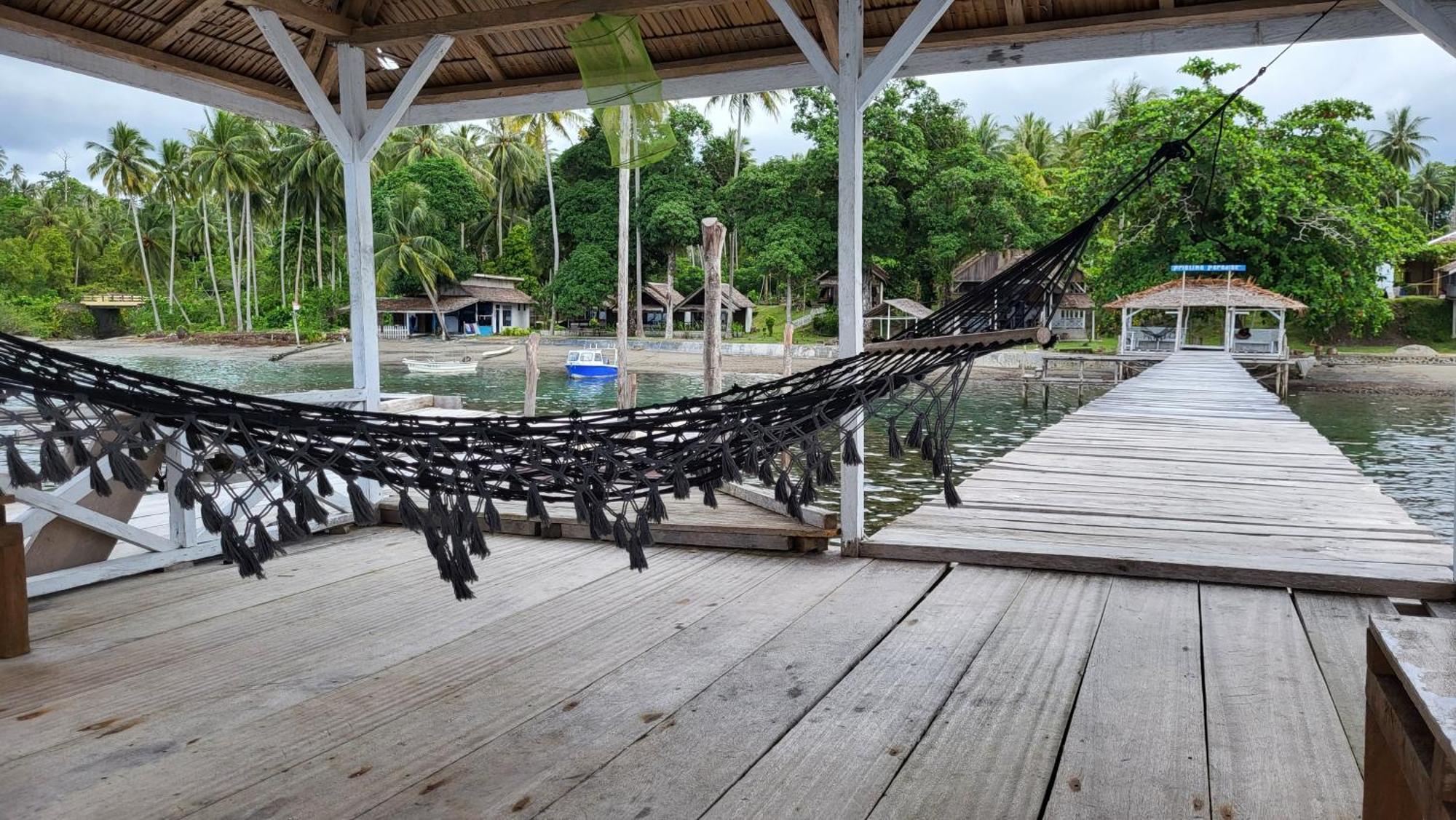 Pristine Paradise Dive Resort - Togean Islands, Una Una Pulau Unauna Exterior photo